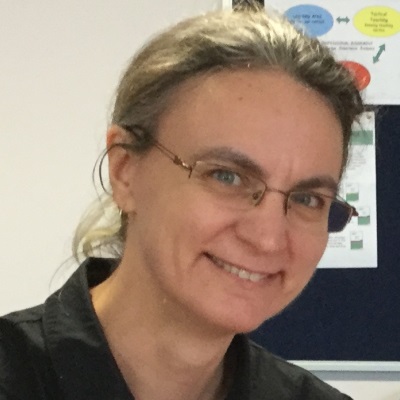 Dr Sandra Nissen