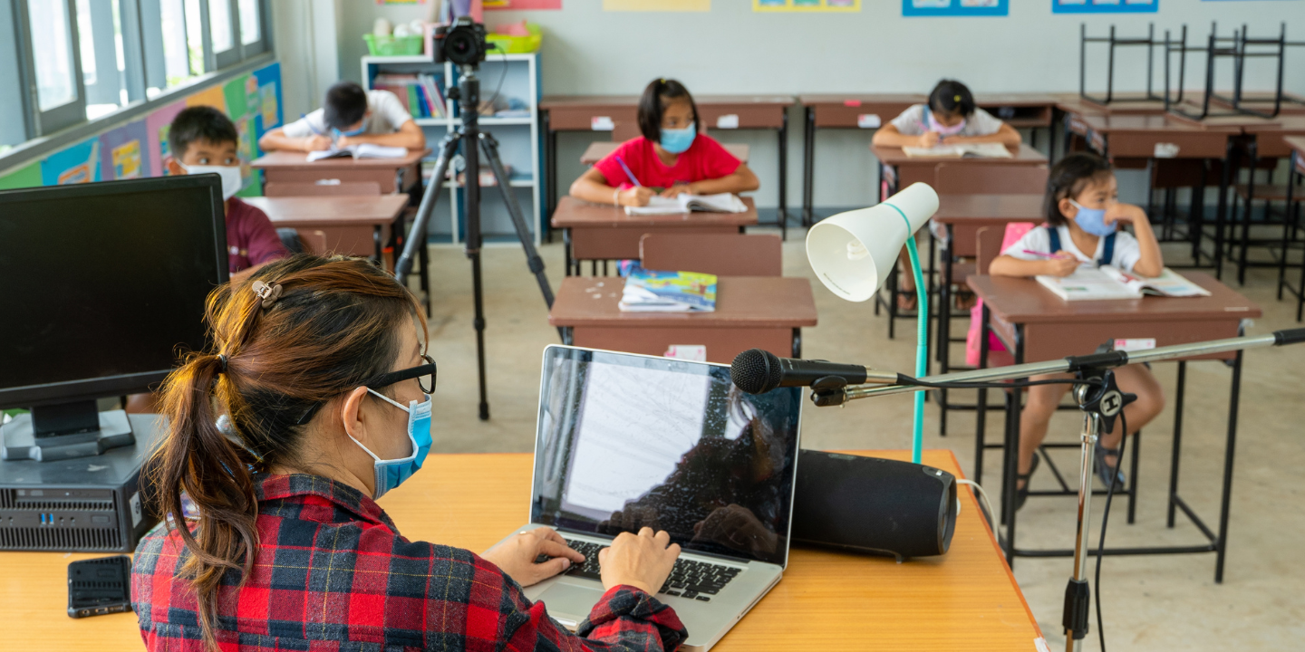 Exploring system and school resilience in Asia