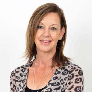 Dr Hilary Hollingsworth