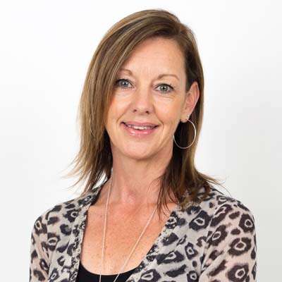 Dr Hilary Hollingsworth