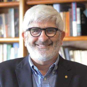 Emeritus Professor Bill Louden