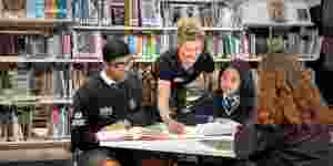 Teacher librarians linked to improved student literacy