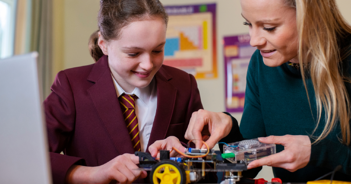 Eight ways to better engage girls in digital technologies education ...