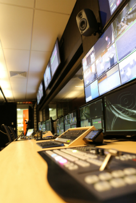 Inside the Science of Learning Research Classroom control room. Image courtesy of the Melbourne Graduate School of Education.